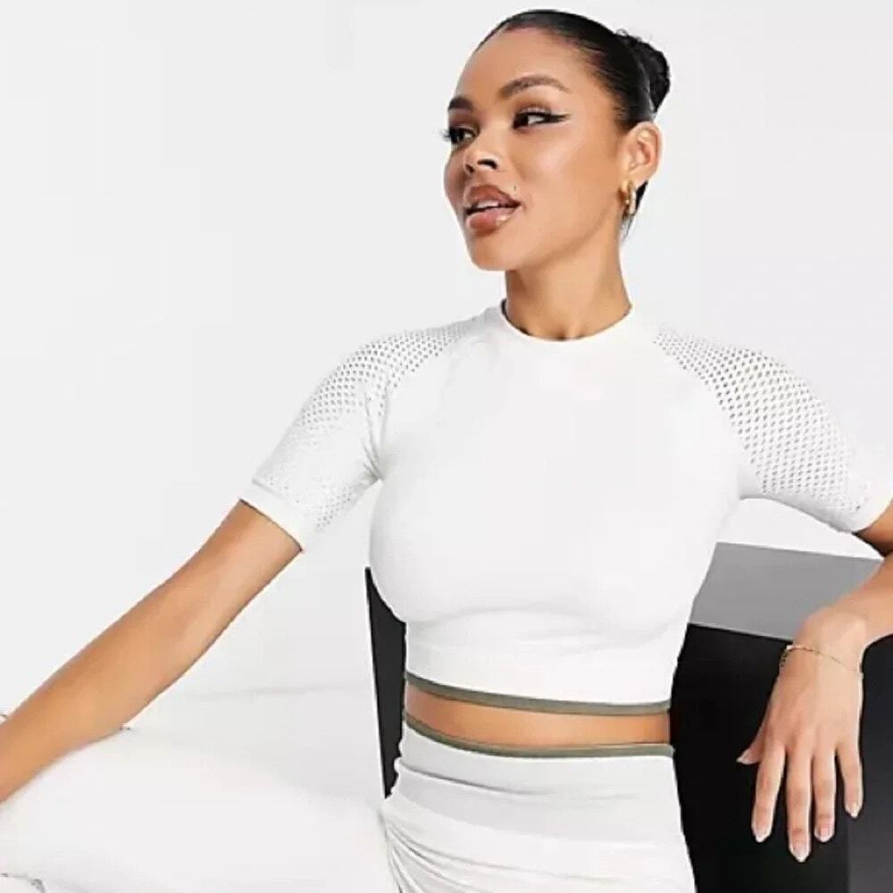 adidas x IVY PARK Seamless Knit Mesh Crop Top Off White Medium